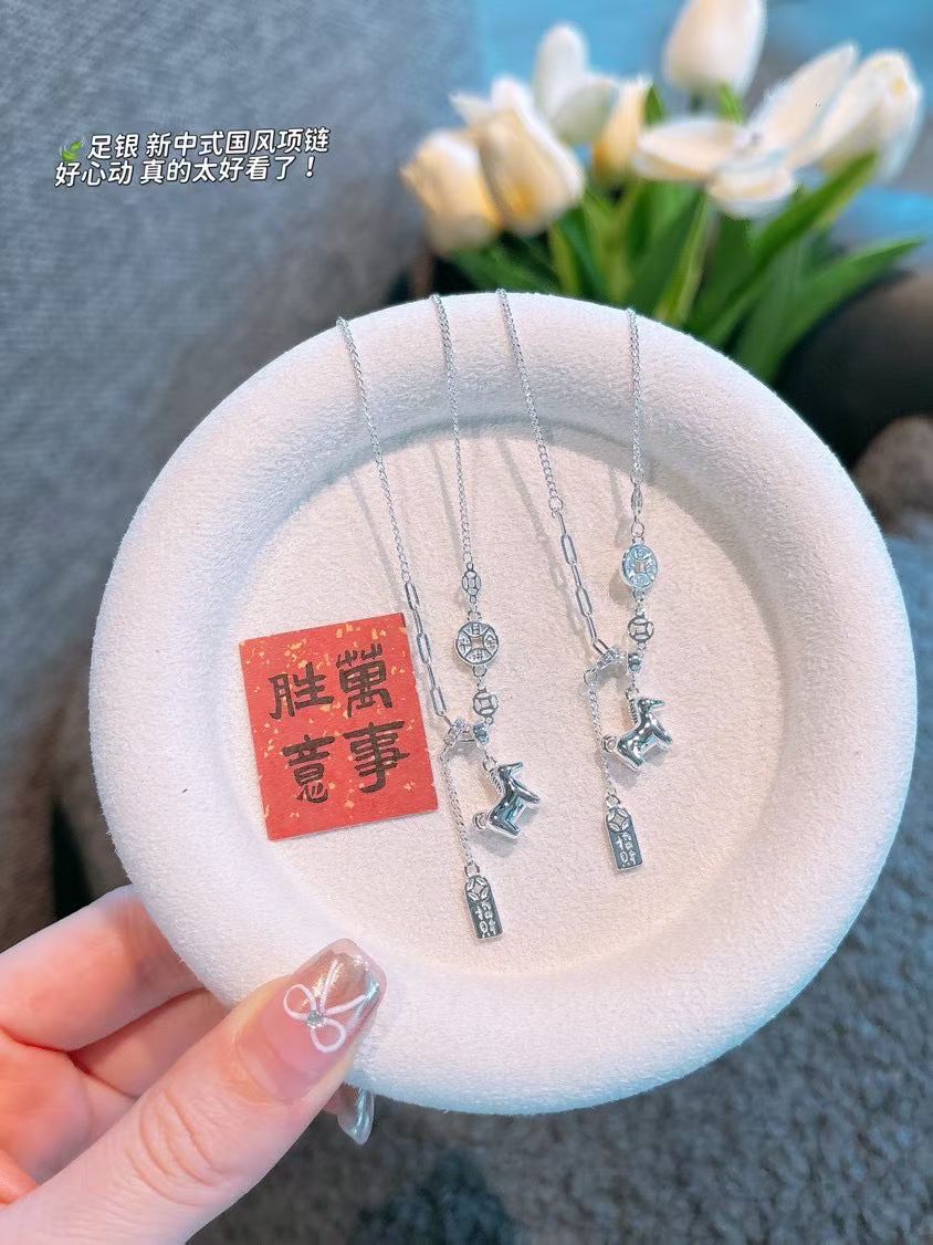 22. Kalung Kuda Lucu Perak 999 dengan Tanda & Sertifikasi S999 22. Cute Horse Neckalce Siver 999 with S999 Mark & Certification