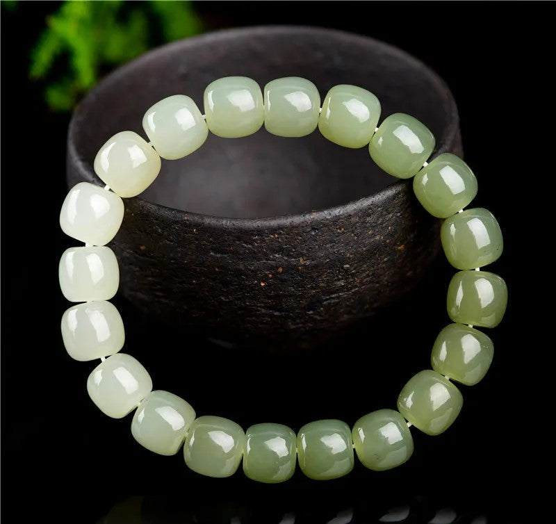 Gelang Giok Nefrit Hetian Gradien Warna Hijau Segar 8m*7mm Nephrite Jade Hetian Bracelet Gradient Fresh Green Color 8m*7mm