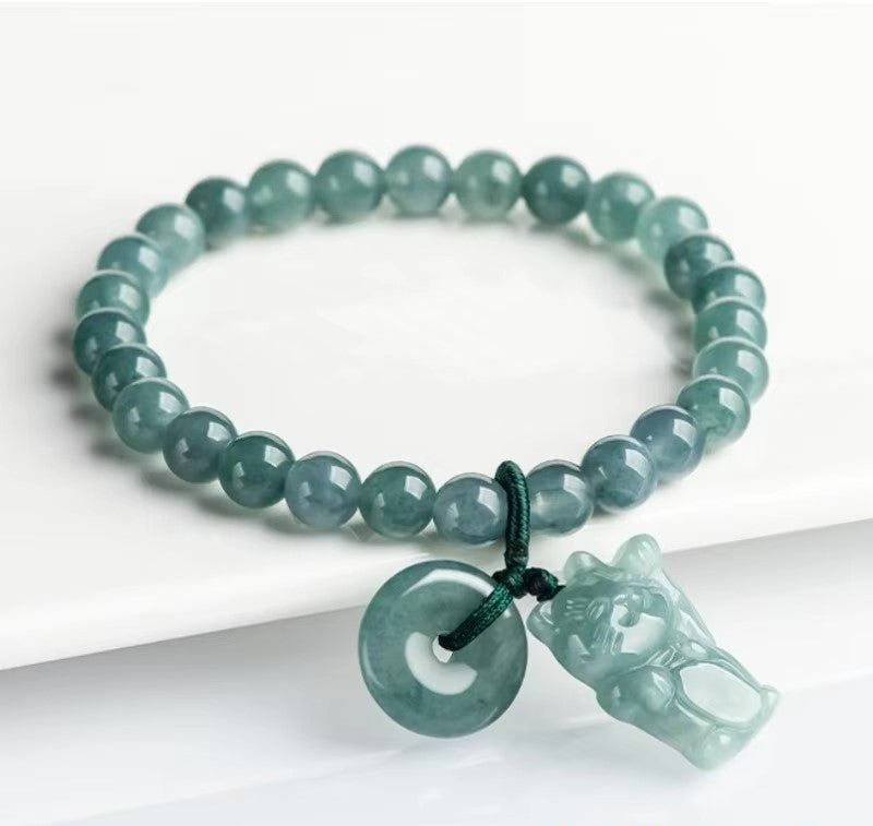 Gelang Giok Guatemala dengan Dekorasi Indah, Giok Jadeite Asli Grade A 6,5mm Guatemala Jade Bracelet With Beautiful Decoration Original Jadeite Jade Grade A 6.5mm