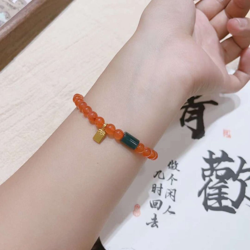 Gelang Baoshan Nanhong Batu Akik Merah Cina Selatan Merah Es Elastis & Dapat Disesuaikan Icy Red South China Red Agate Baoshan Nanhong Bracelets Elastic & Adjustable