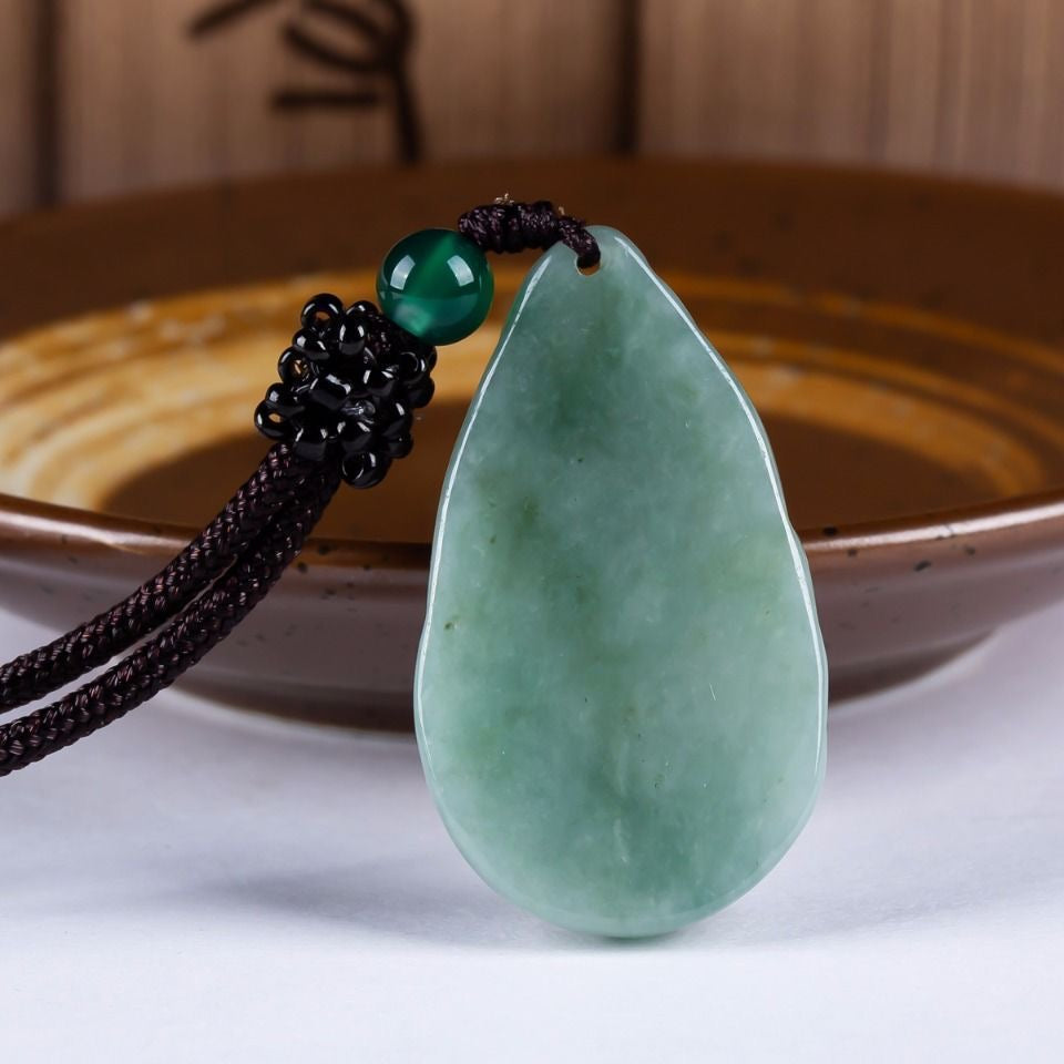 Liontin Giok Wudao Pemikir dan Filsuf dari Guatemala Jadeite Jade Tipe A Wudao Jade Pendant Thinker & Philosopher from Guatemala Jadeite Jade Type A