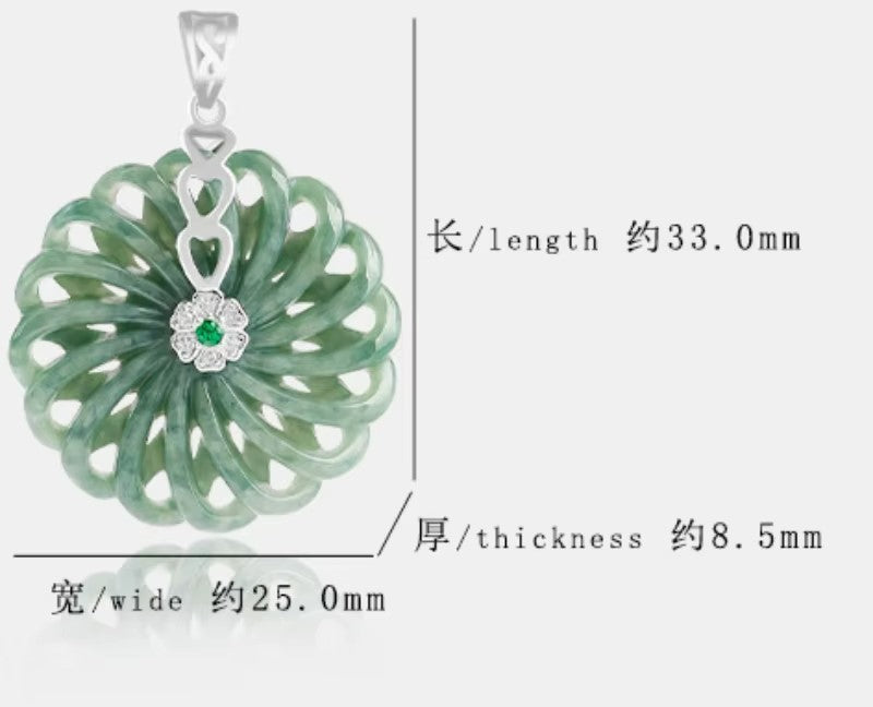 Liontin Giok Roda Putar Keberuntungan Giok Burma Myanmar Jadeite Tipe A Jade Pendant Lucky Turn Wheel Burmese Myanma Jadeite Jade Type A