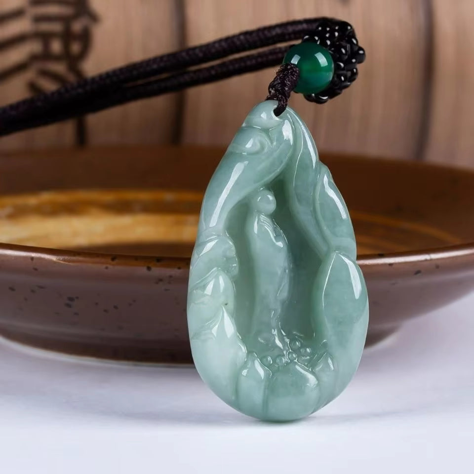 Liontin Giok Wudao Pemikir dan Filsuf dari Guatemala Jadeite Jade Tipe A Wudao Jade Pendant Thinker & Philosopher from Guatemala Jadeite Jade Type A
