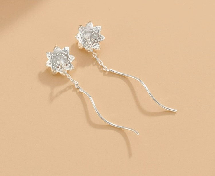 Anting-anting Perak 999 Bunga Melati Garis Anting-anting Fashion Silver 999 Jasmine Flower Earring Lines Fashion Earrings