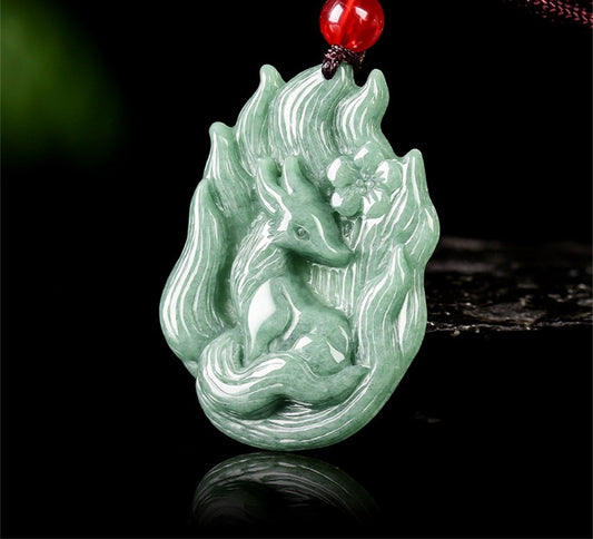 Kalung Liontin Kecantikan Rubah Sembilan Ekor Jadeite Jade Guatemala Tipe A Nine Tail Fox Beauty Necklace Pendant Jadeite Jade Guatemala Type A