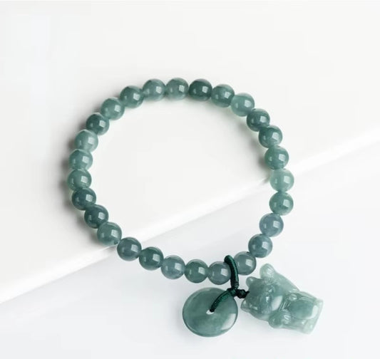 Gelang Giok Guatemala dengan Dekorasi Indah, Giok Jadeite Asli Grade A 6,5mm Guatemala Jade Bracelet With Beautiful Decoration Original Jadeite Jade Grade A  6.5mm