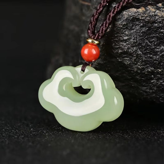 Kalung Liontin Awan Hetian Ruyi Giok Nefrit Nephrite Jade Hetian Ruyi Cloud Pendant Necklace